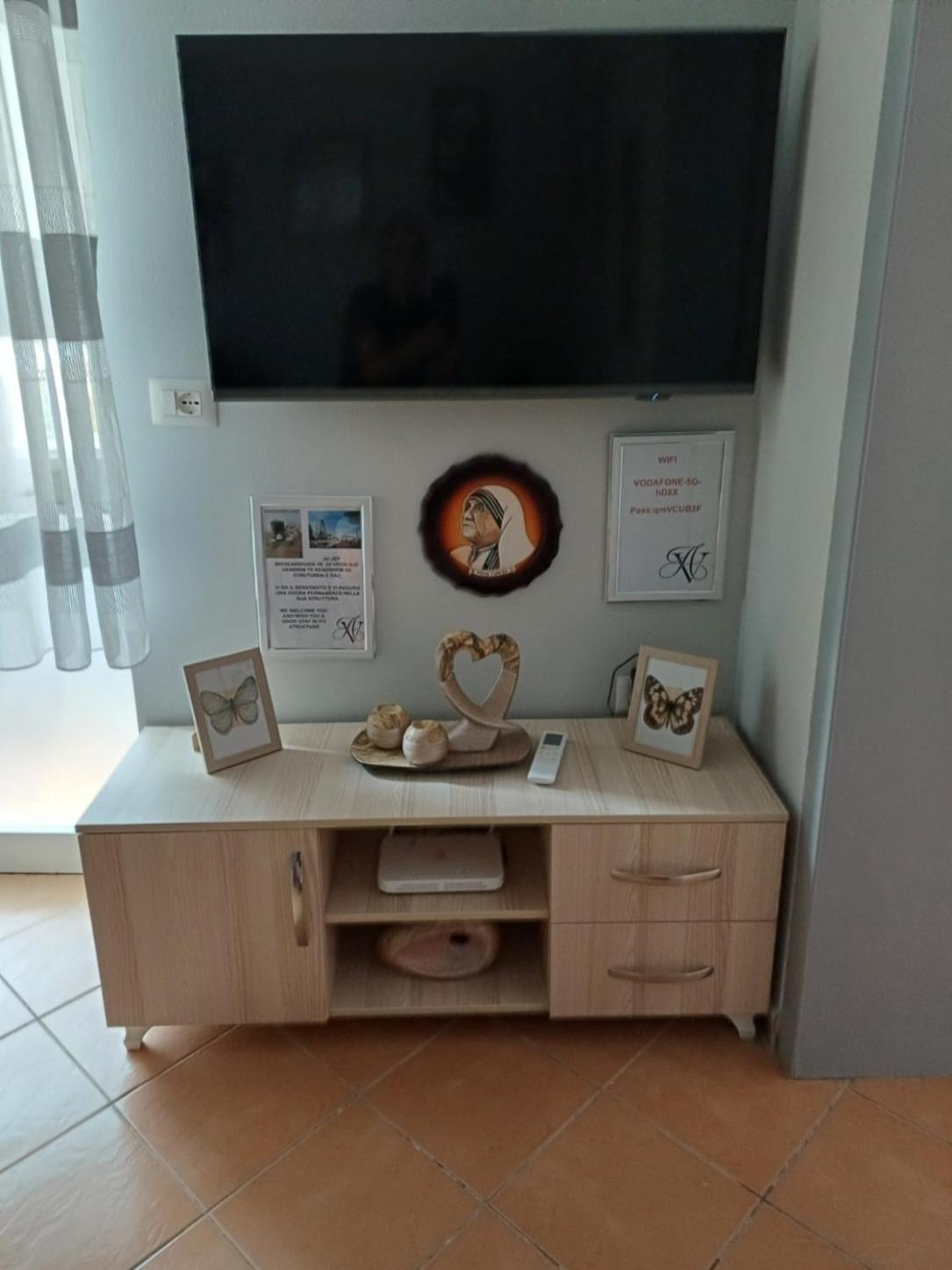 Apartamenti Vero Tirana Zewnętrze zdjęcie